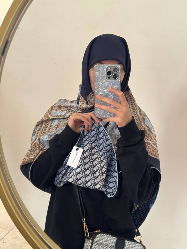 روسری ابریشم کد ۱۳۲